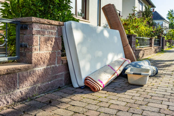 Best Yard Cleanup Services  in Matamoras, OH